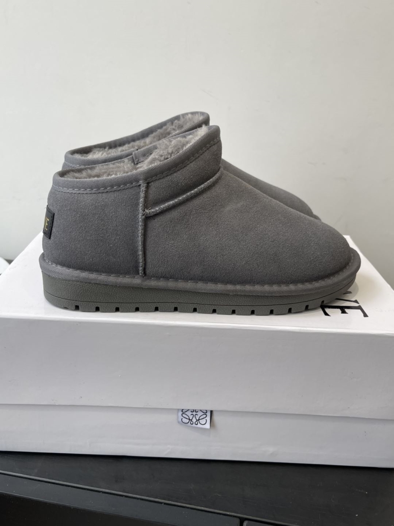 L0ew* boots